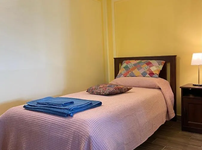 Atene Del Canavese Bed & Breakfast 3*
